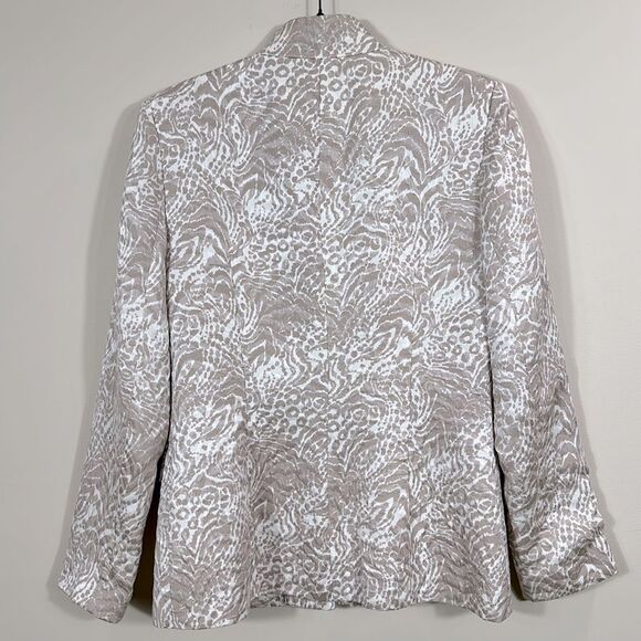 Neiman Marcus Silk Blend Jacket Blazer Animal Print Taupe Cream White Military 6 - Picture 2 of 9